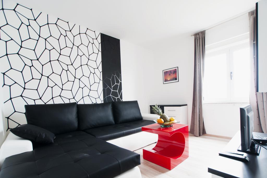 Apartments Toka Petrcane Rum bild