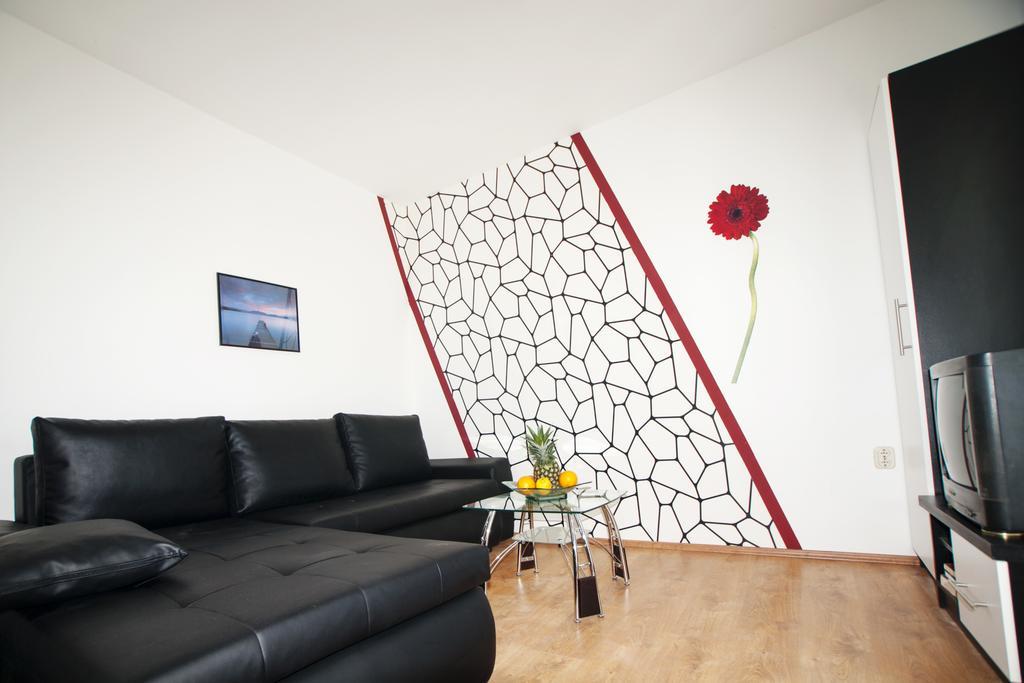 Apartments Toka Petrcane Rum bild